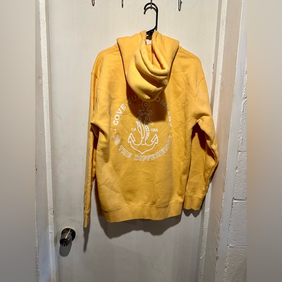 Cove Jackets & Blazers - COVE HOODIE size M